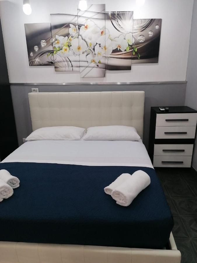 Perla Azzurra 1 Villa CTA Exteriör bild